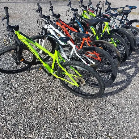 Sandy Bay - Free Mountainbike - Gostinjska kuća 4*