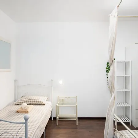 Sandy Bay - Free Mountainbike - Gostinjska kuća 4*